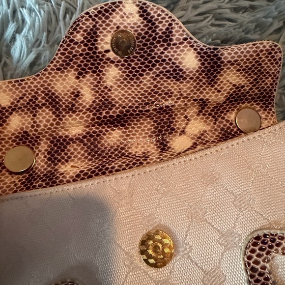 Dragon Purse - Picture 8 of 11